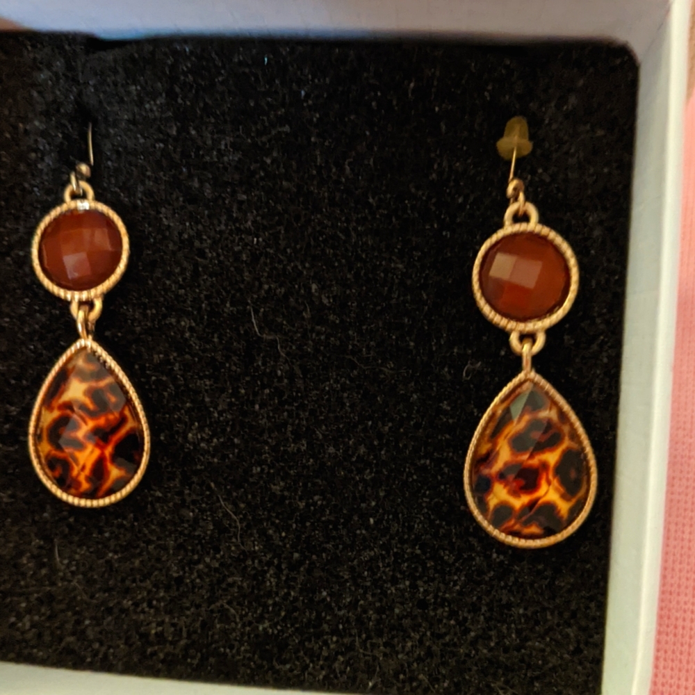 Vintage Gold Tone Leopard Print Earrings